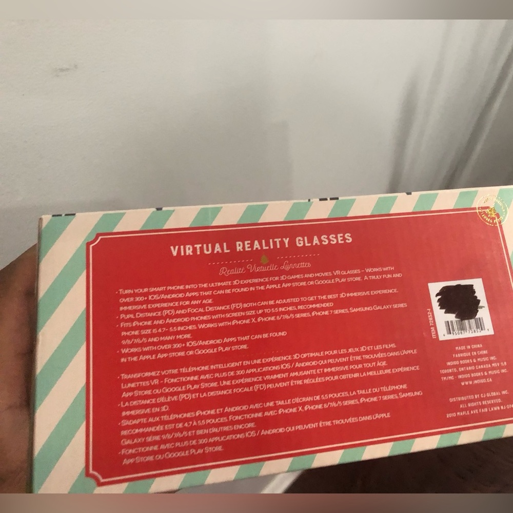 Virtual Reality Goggles - Picture 4 of 4